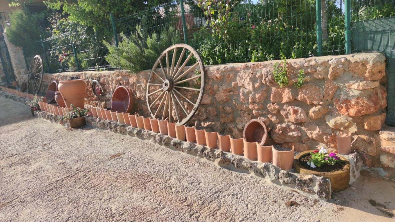 El Retiro De Cervantes Оса де Монтиел Екстериор снимка